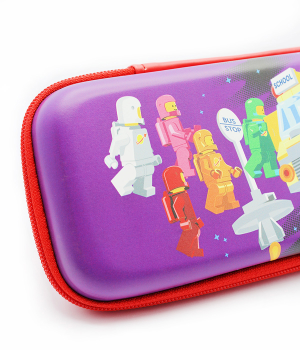 LEGO® MINIFIGURES™ GEFORMTES FEDERMÄPPCHEN WELTRAUMBUS